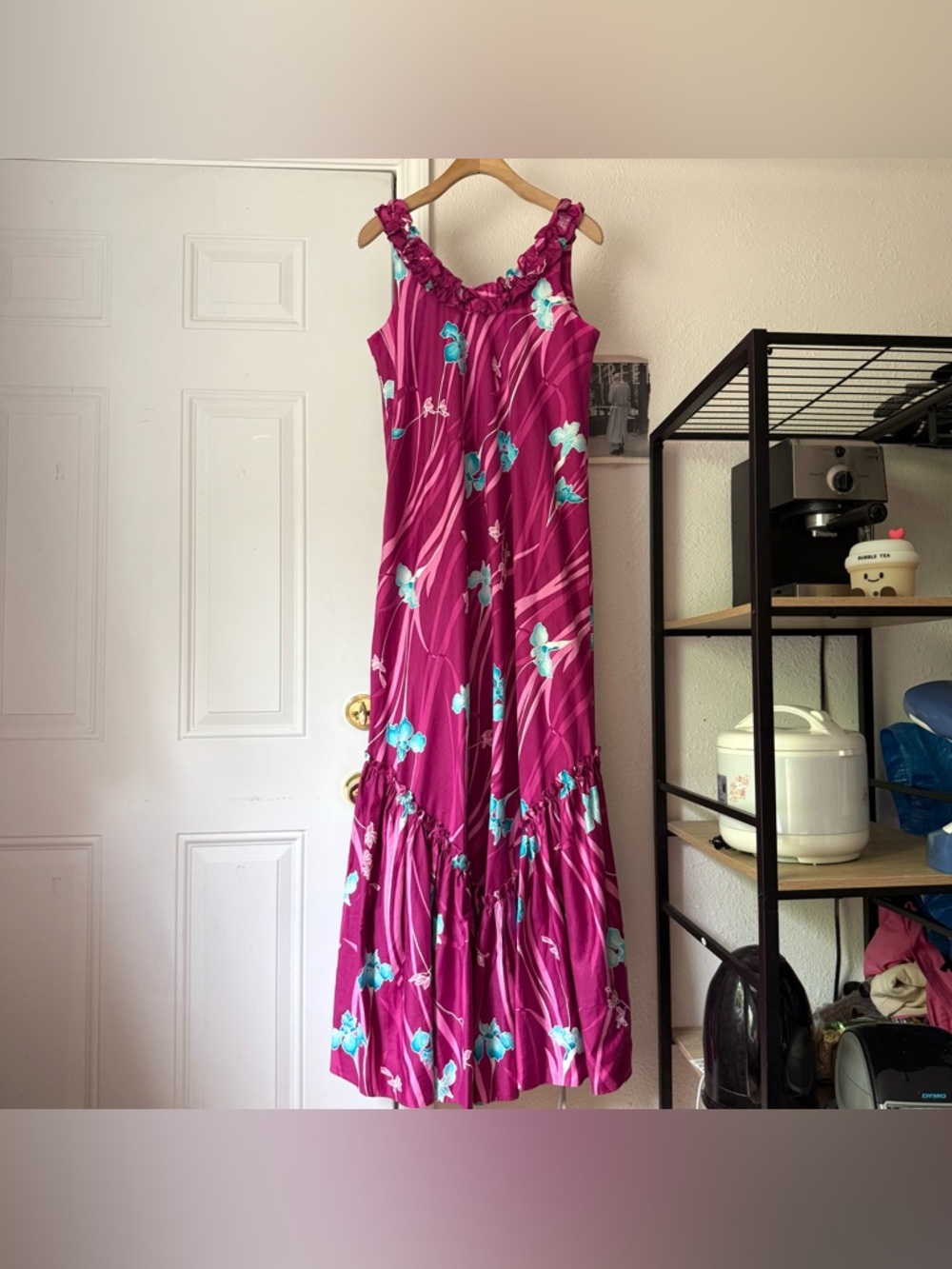 HILO HATTIE’S hawaii vintage magenta floral ruffle collar sleeveless maxi dress